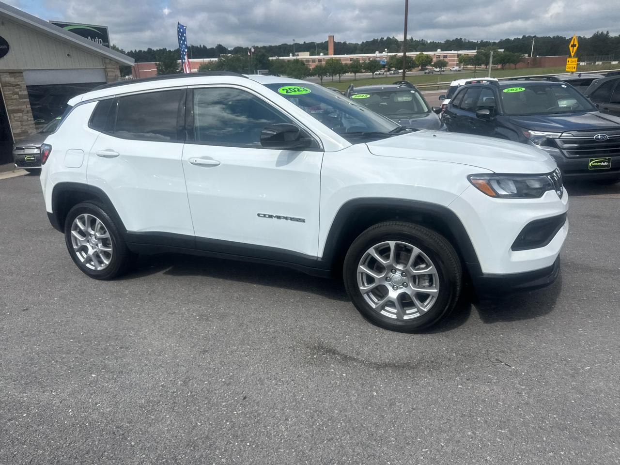 Jeep Compass Latitude Lux 4x4 2023