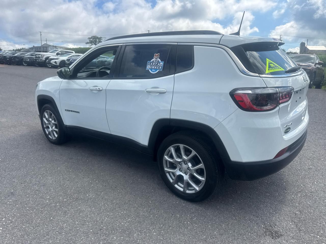 Jeep Compass Latitude Lux 4x4 2023