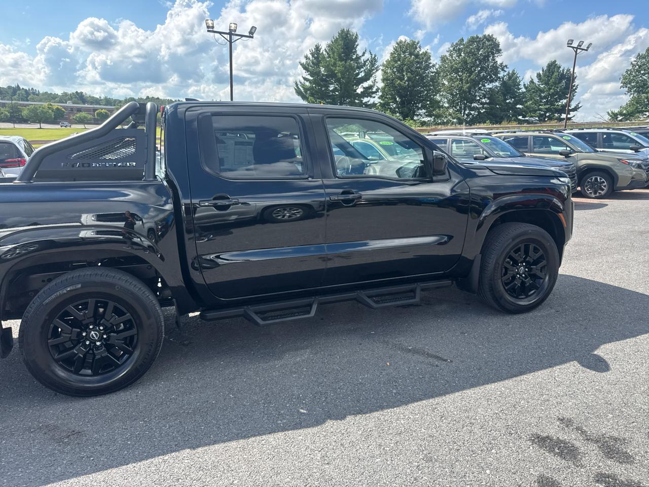Nissan Frontier  2023