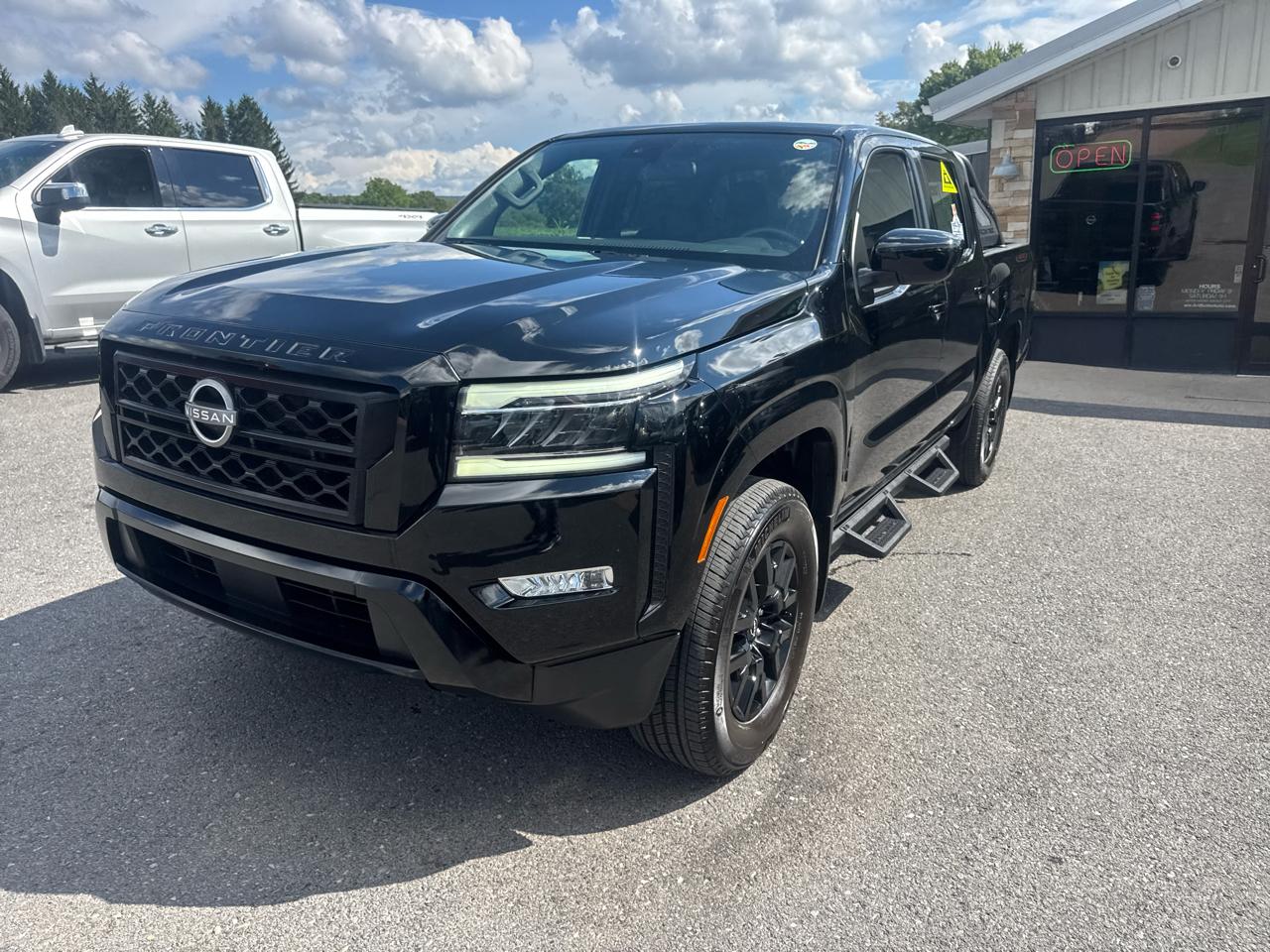 Nissan Frontier  2023