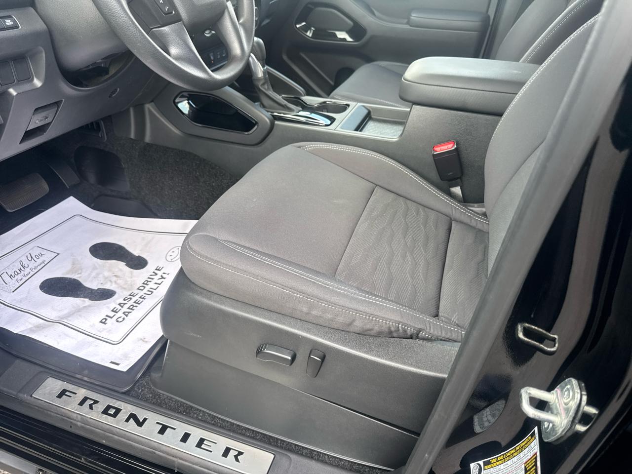 Nissan Frontier  2023