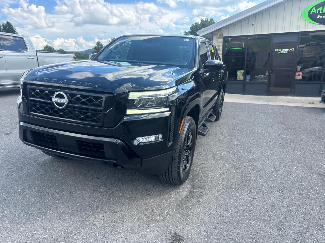 Nissan Frontier  2023