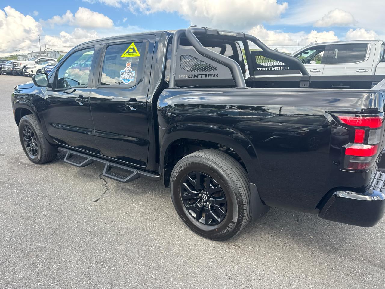 Nissan Frontier  2023