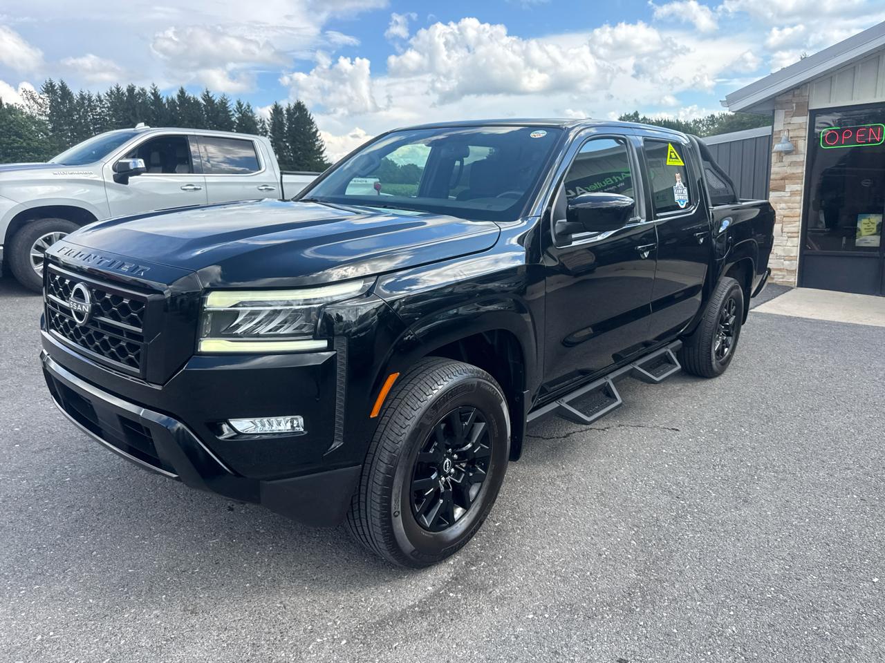 Nissan Frontier  2023