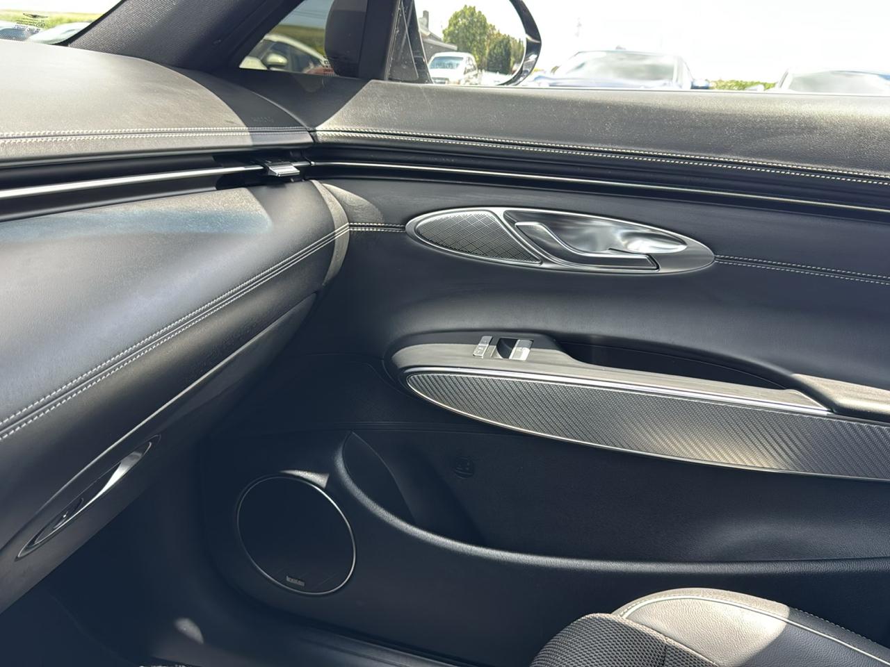 Genesis GV70  2023
