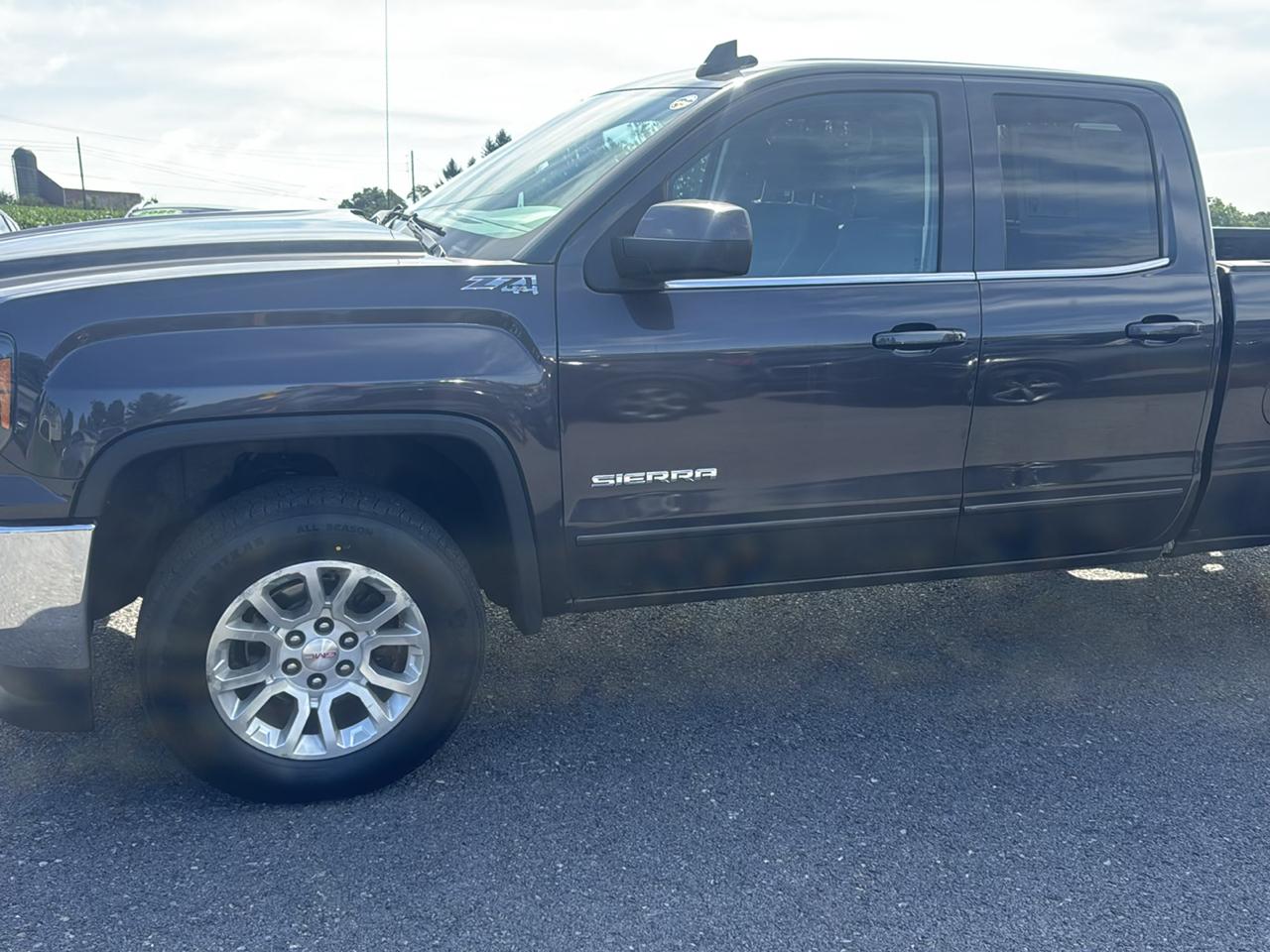 GMC Sierra 1500 4WD Double Cab 143.5" SLE 2016