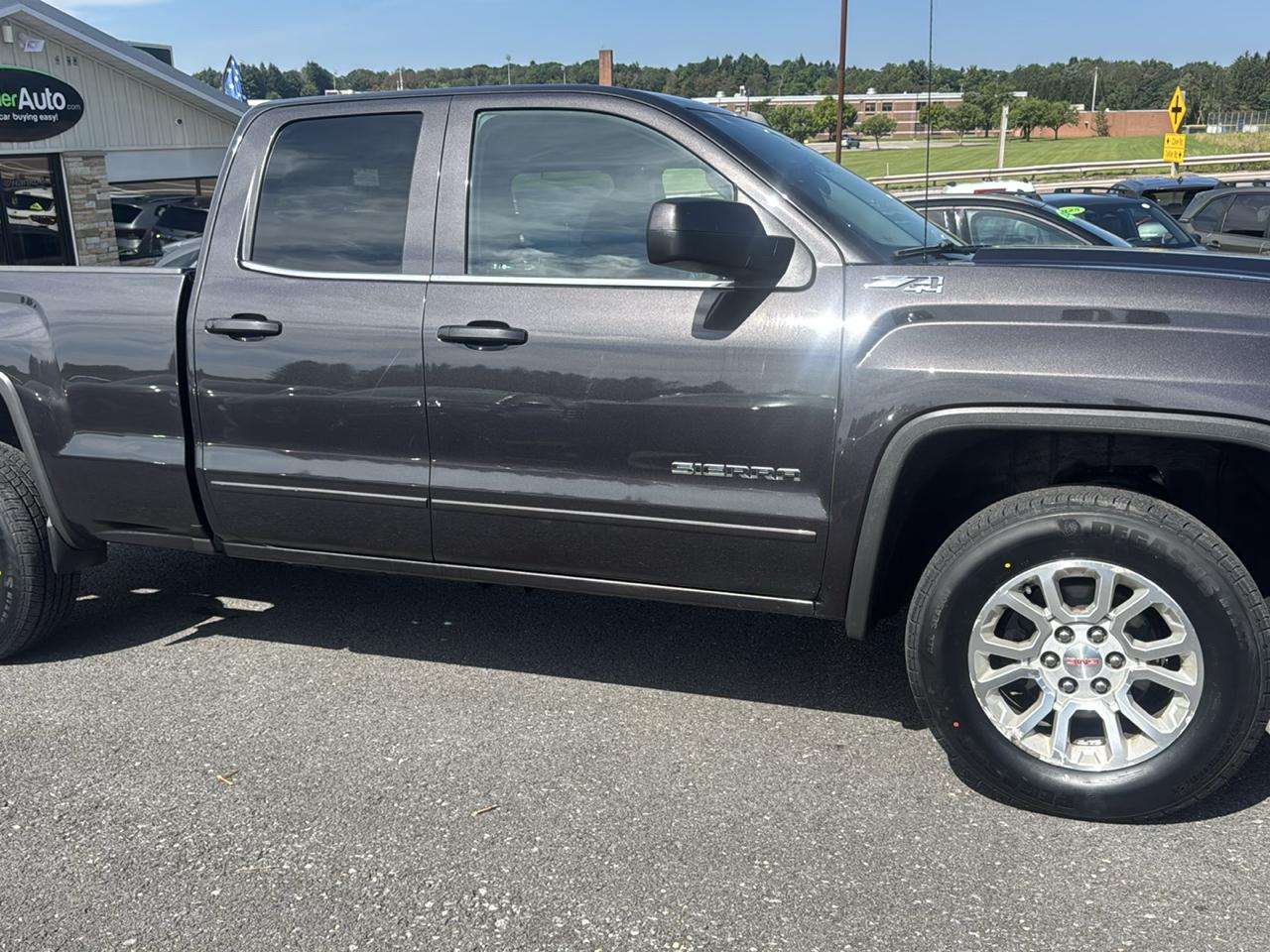 GMC Sierra 1500 4WD Double Cab 143.5" SLE 2016