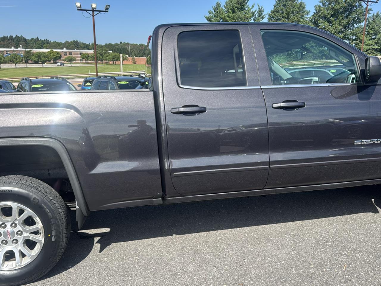 GMC Sierra 1500 4WD Double Cab 143.5" SLE 2016
