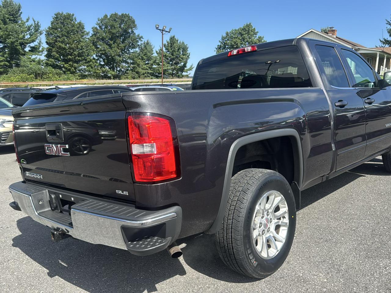 GMC Sierra 1500 4WD Double Cab 143.5" SLE 2016