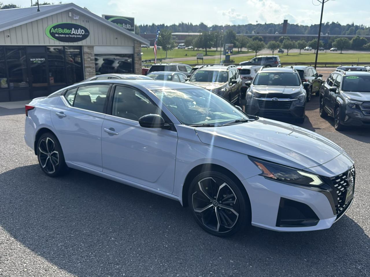 Nissan Altima 2.5 SR AWD Sedan 2023