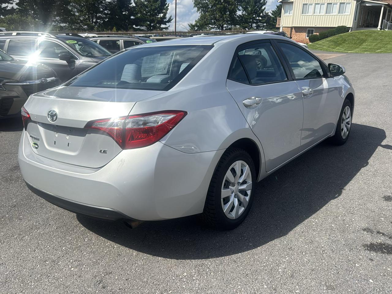 Toyota Corolla 4dr Sdn CVT LE Premium (Natl) 2014