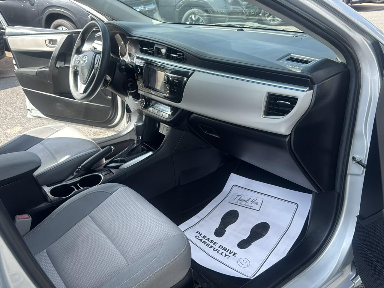 Toyota Corolla 4dr Sdn CVT LE Premium (Natl) 2014