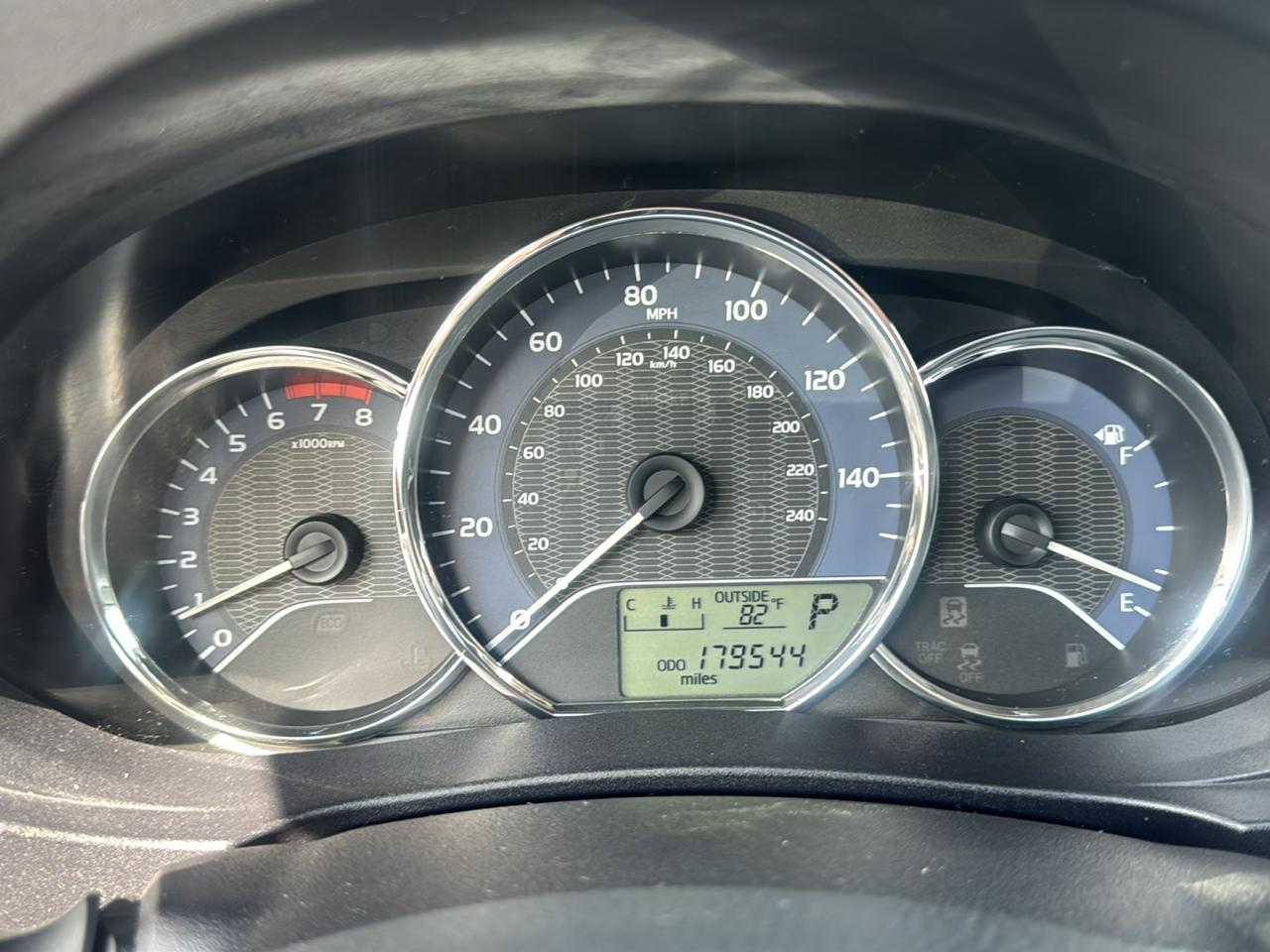 Toyota Corolla 4dr Sdn CVT LE Premium (Natl) 2014