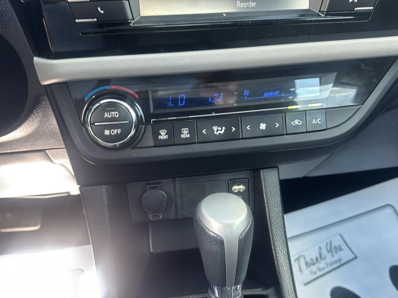 Toyota Corolla 4dr Sdn CVT LE Premium (Natl) 2014