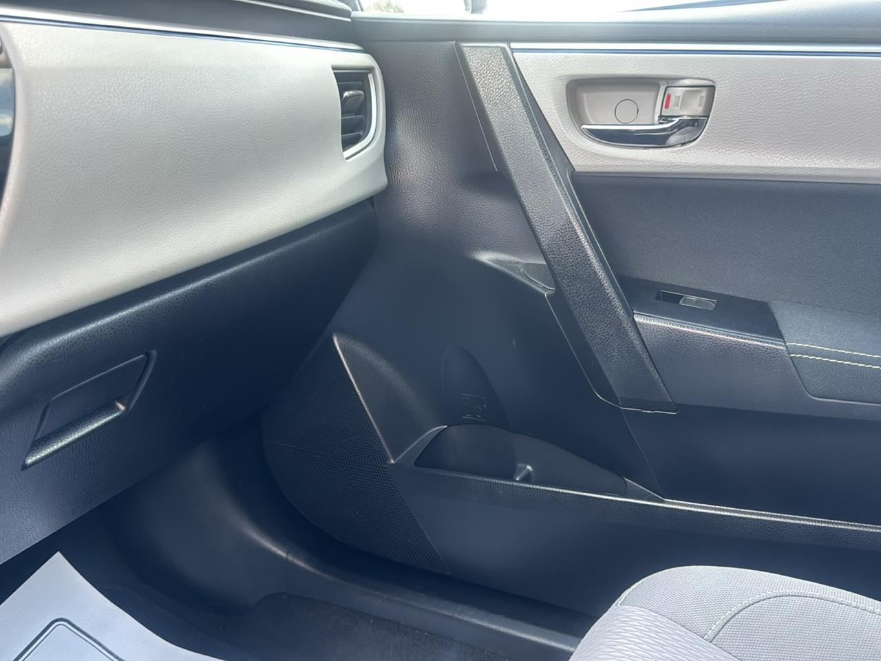 Toyota Corolla 4dr Sdn CVT LE Premium (Natl) 2014