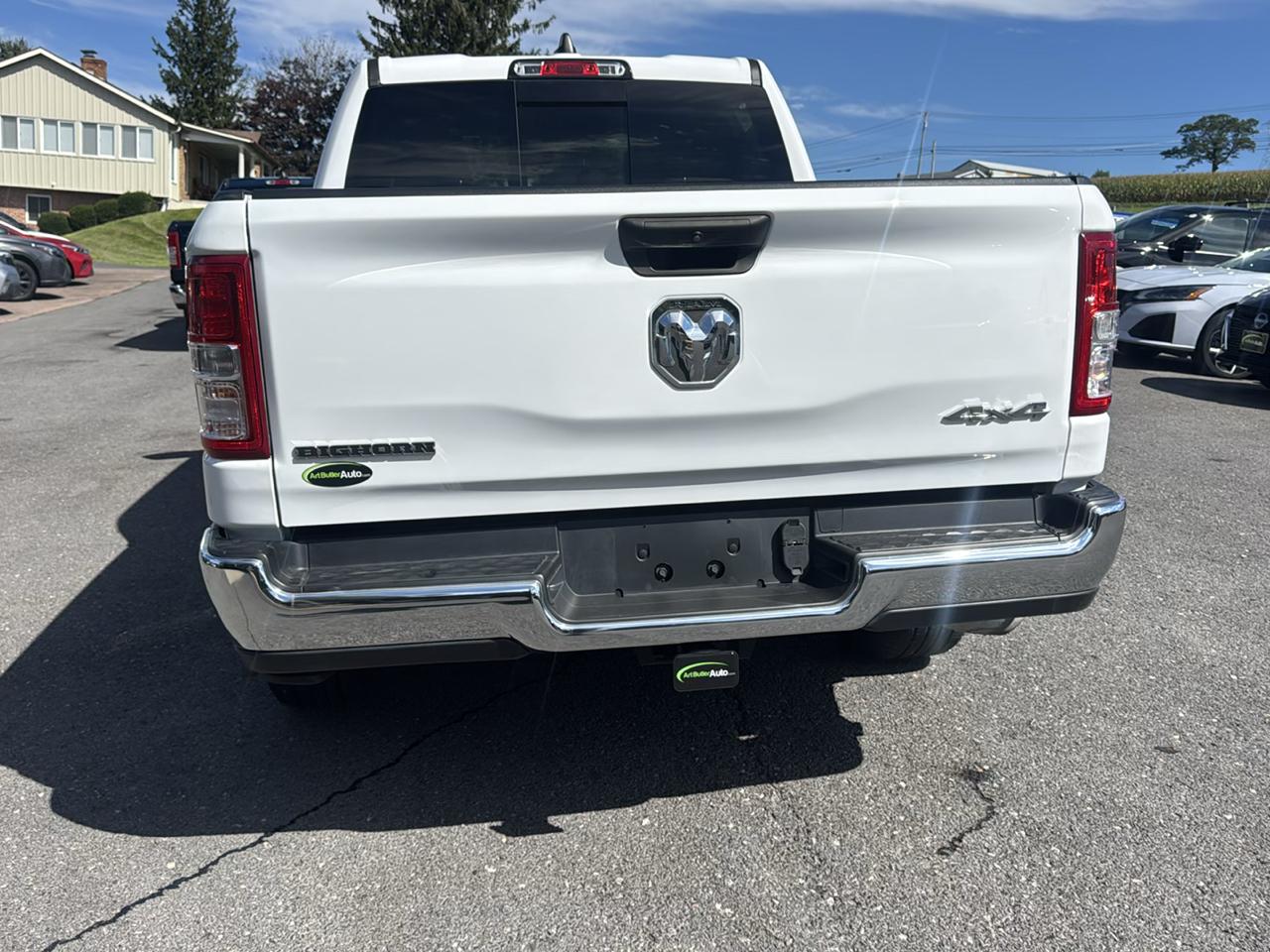 RAM 1500 Big Horn 4x4 Crew Cab 5'7" Box 2023