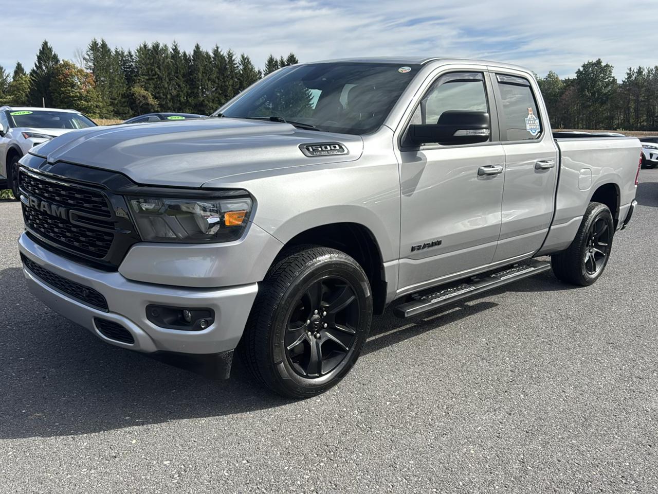 RAM 1500 Big Horn 4x4 Quad Cab 6'4" Box 2022