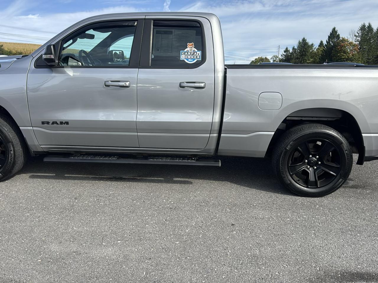 RAM 1500 Big Horn 4x4 Quad Cab 6'4" Box 2022