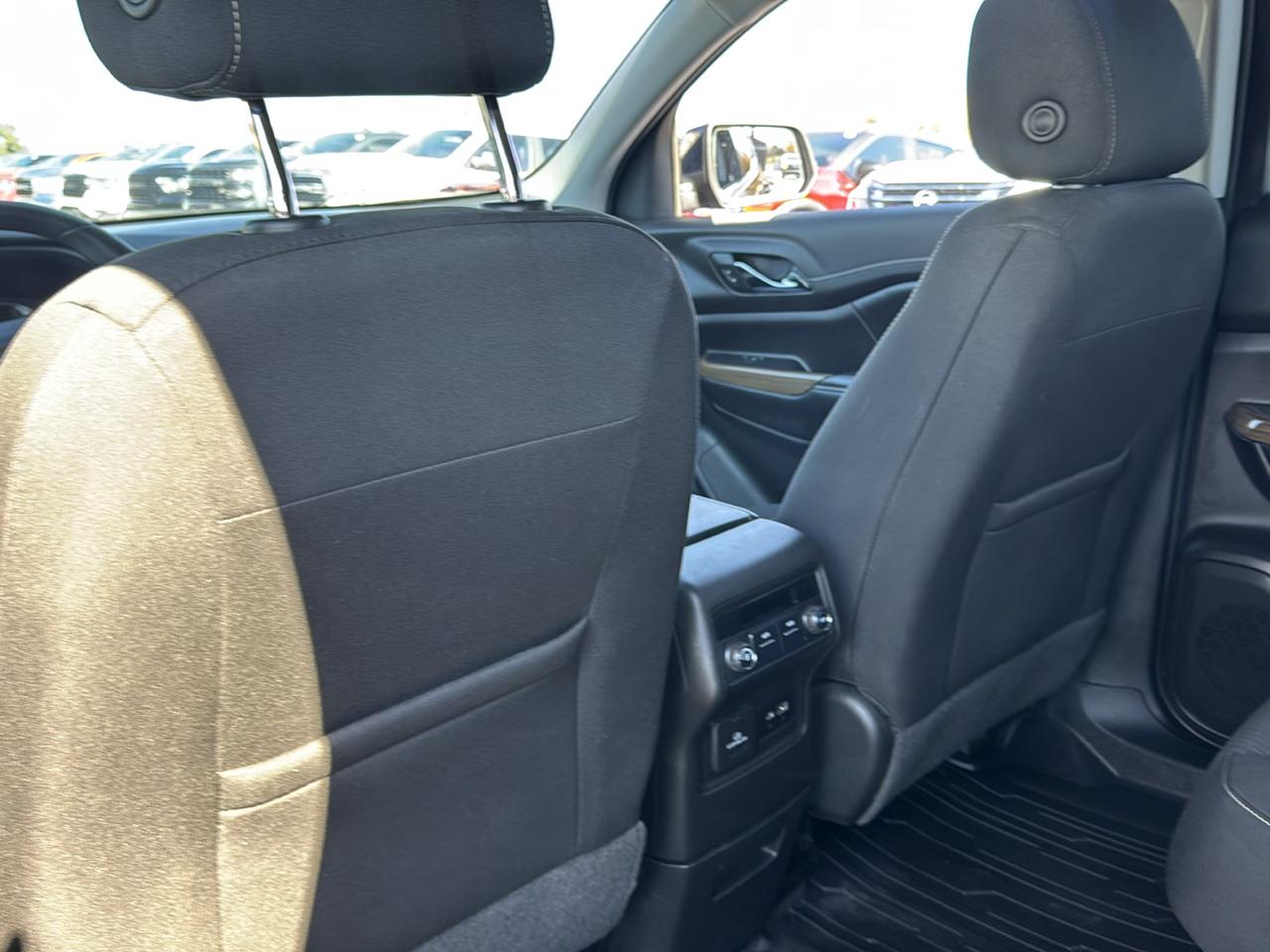 GMC Acadia  2022