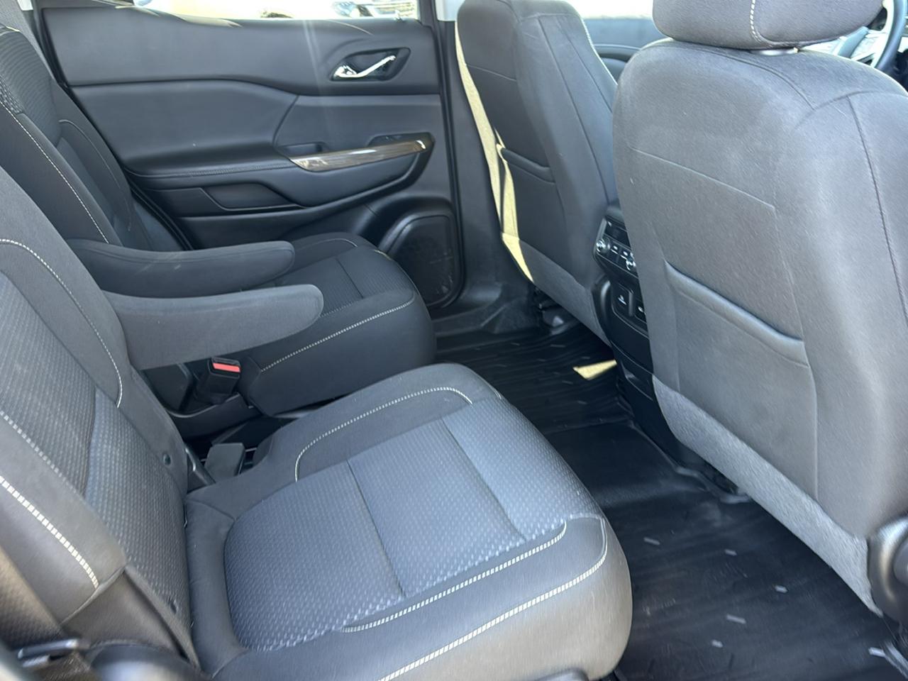 GMC Acadia  2022