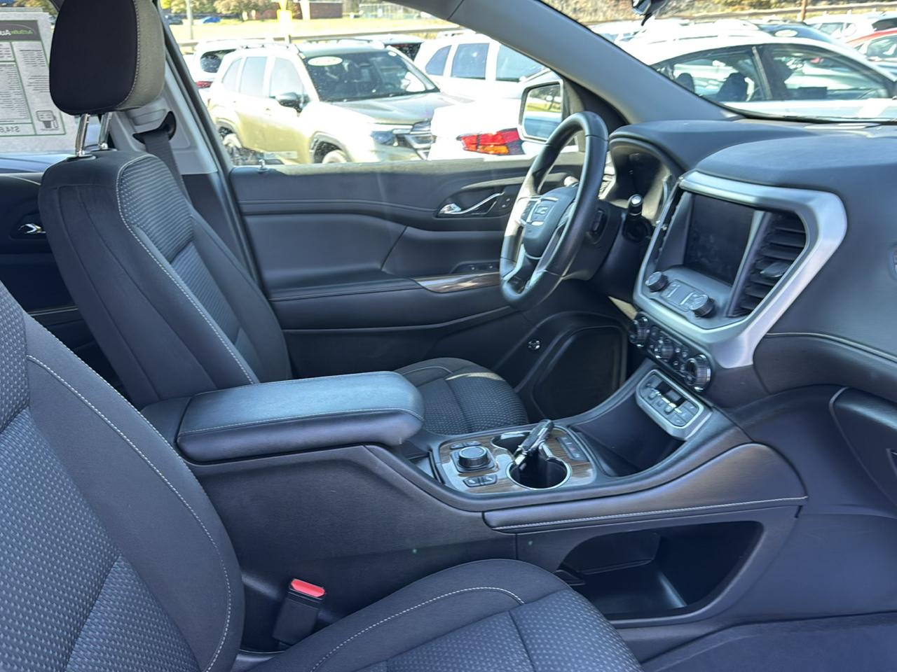 GMC Acadia  2022