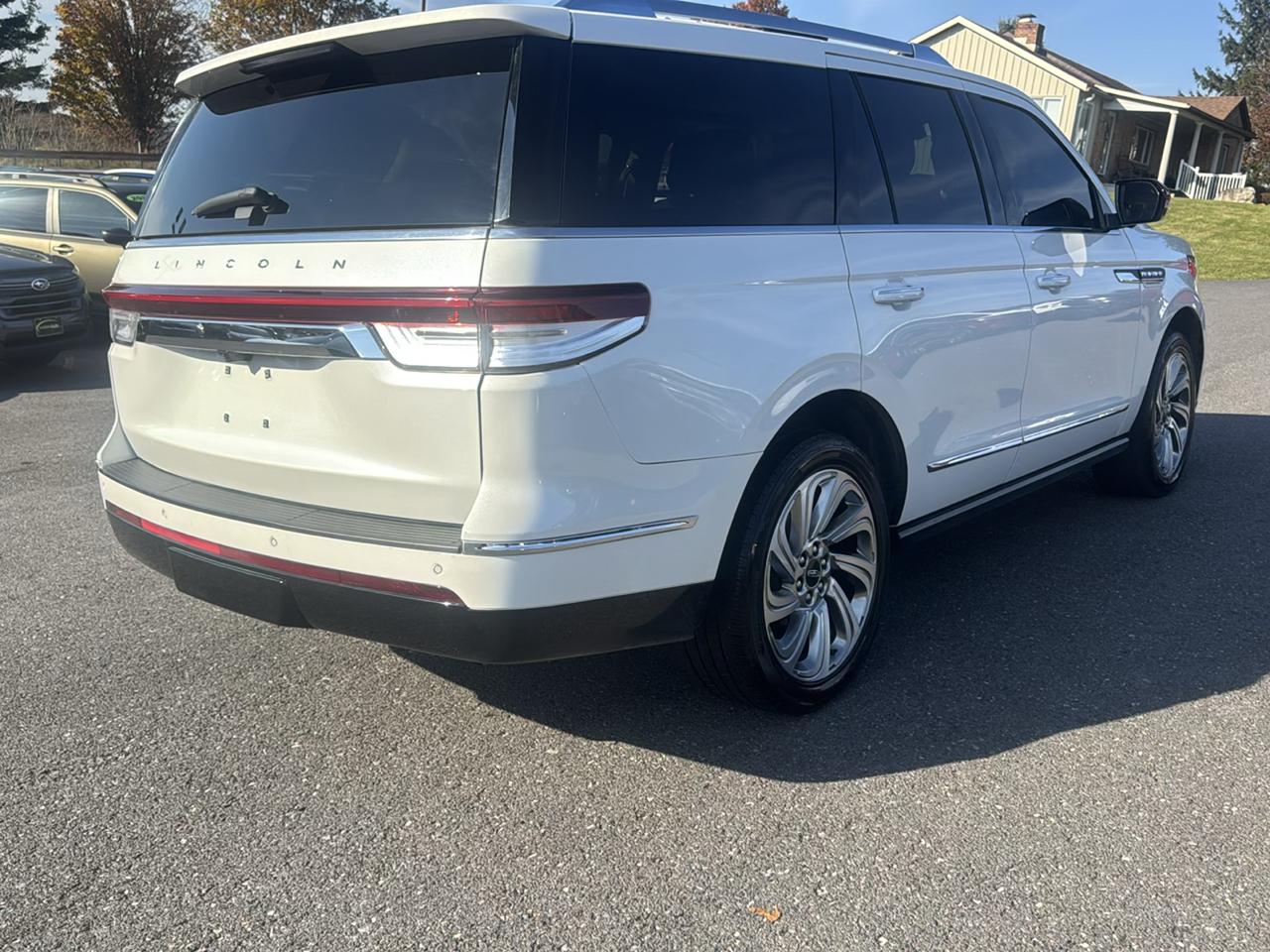Lincoln Navigator Premiere 4x4 2024