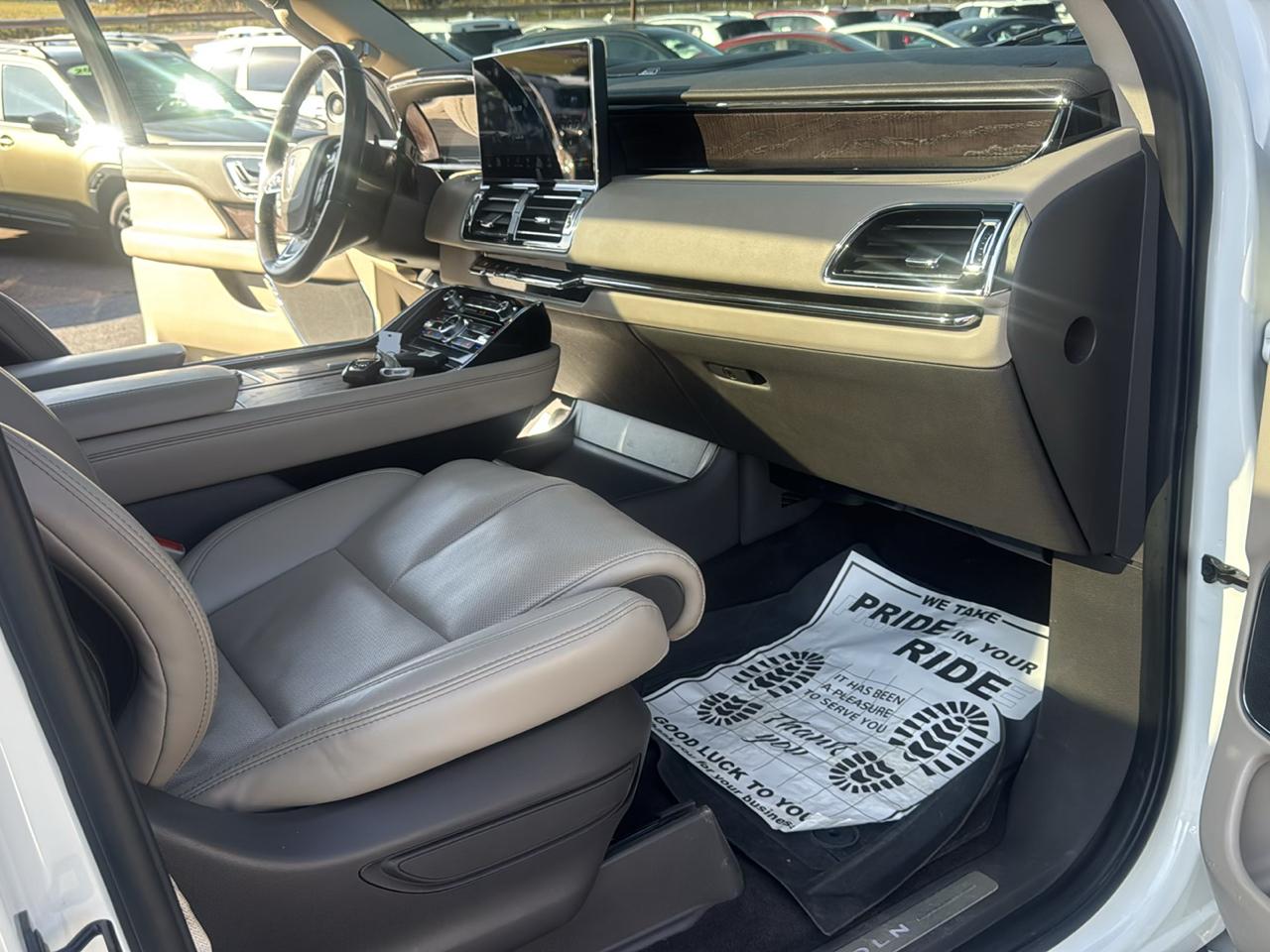 Lincoln Navigator Premiere 4x4 2024
