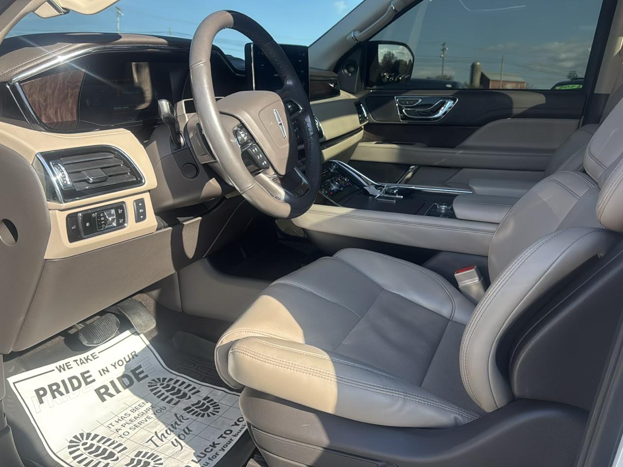 Lincoln Navigator Premiere 4x4 2024