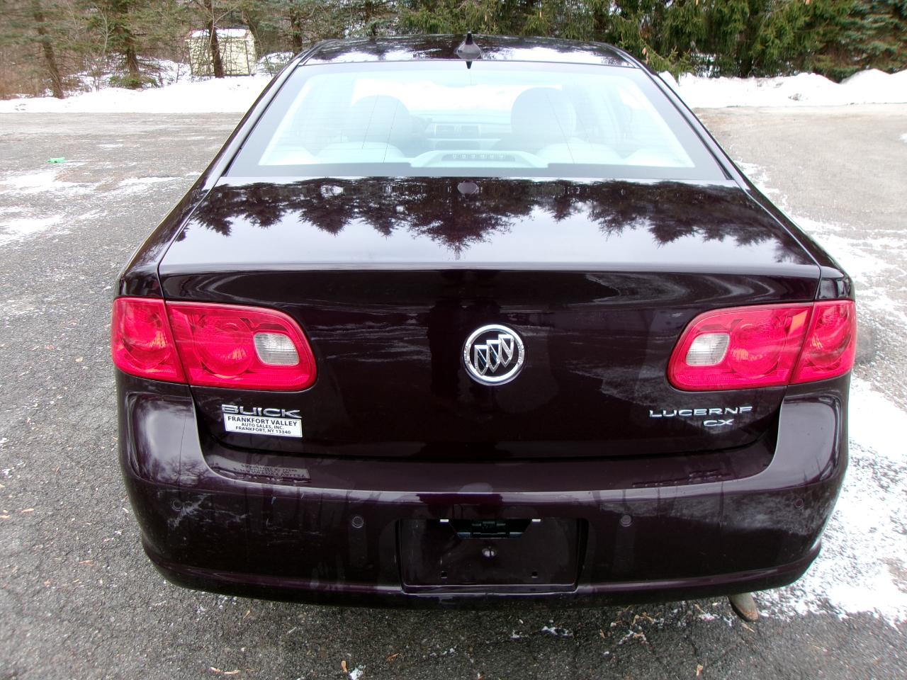 Buick Lucerne 4dr Sdn CXL 2009