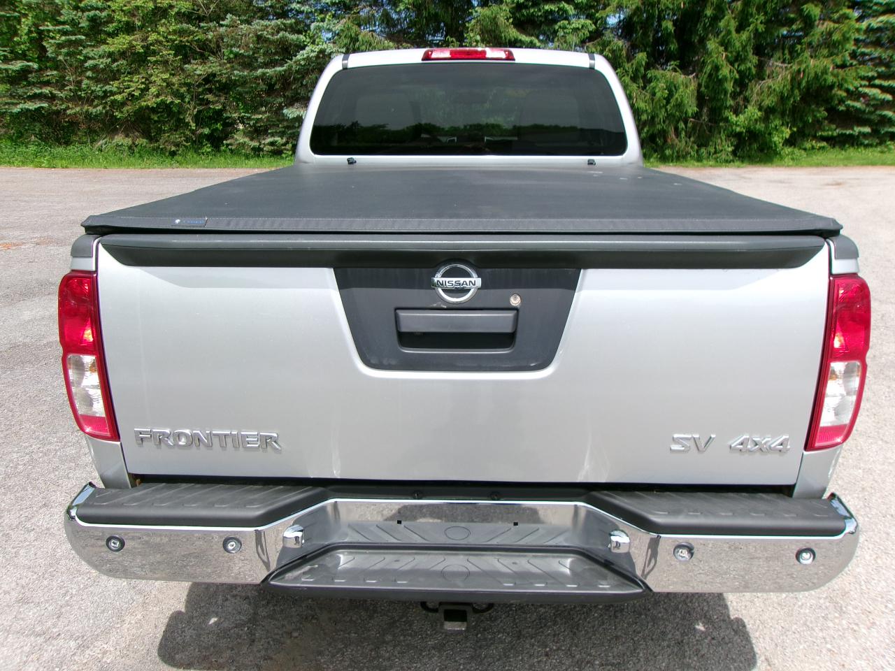 Nissan Frontier 4WD Crew Cab LWB Auto SV 2013