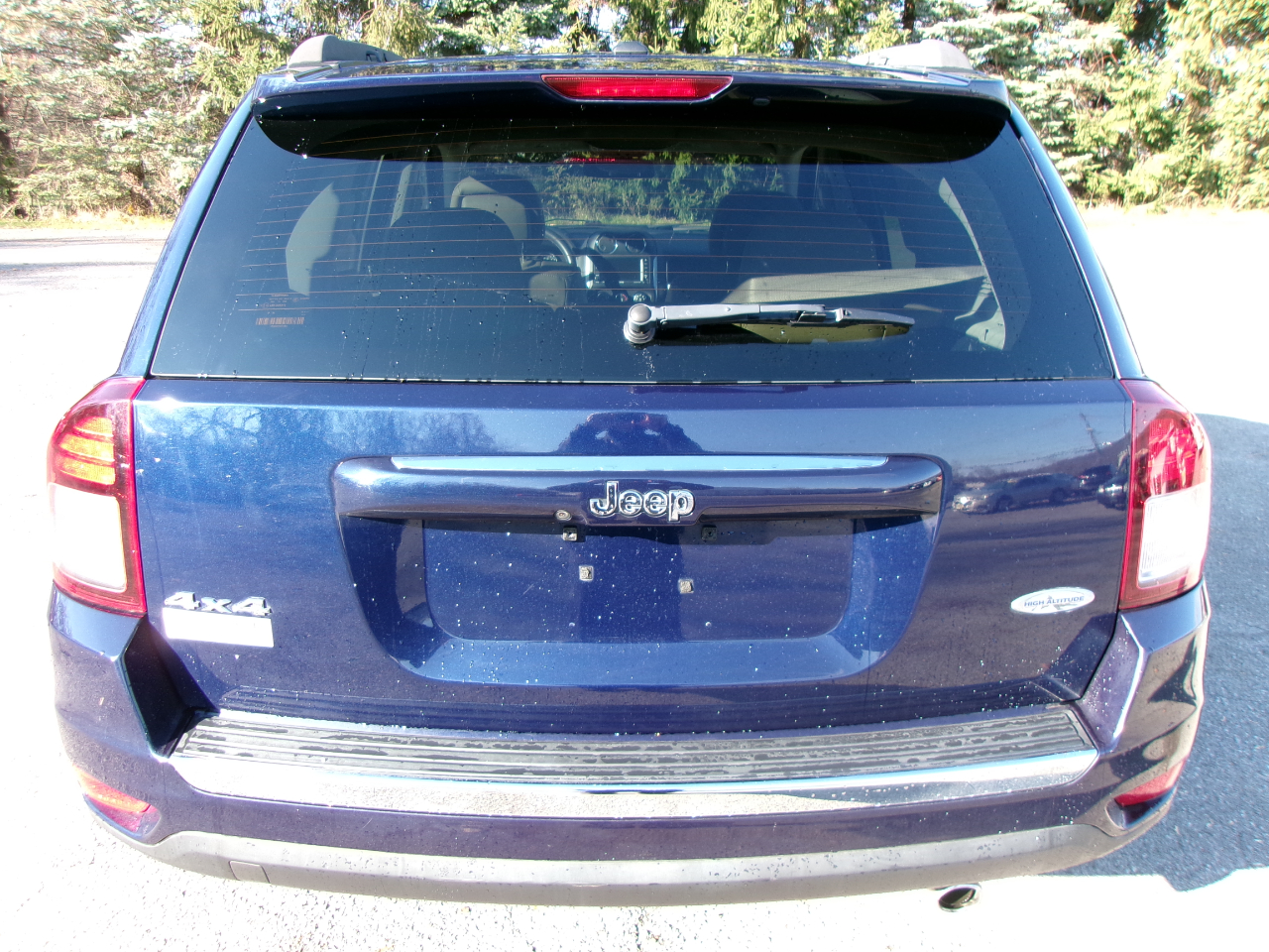 2017 Jeep Compass Latitude photo 3