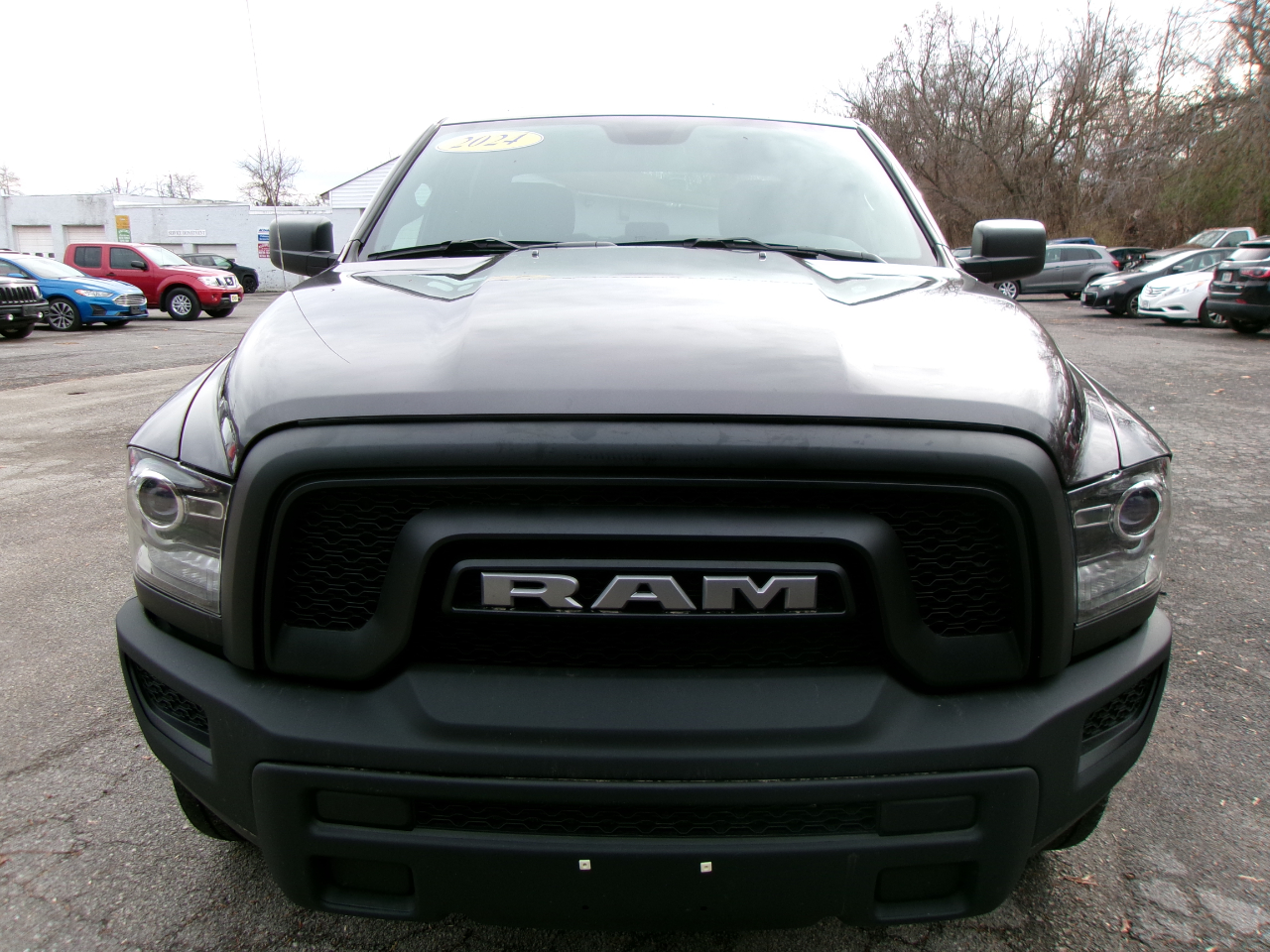 2024 Ram 1500 SLT Warlock photo 2