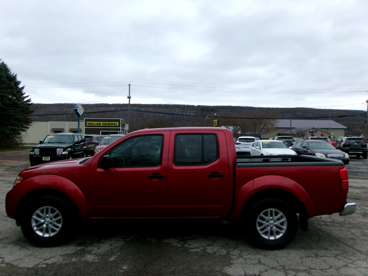 Nissan Frontier SV Crew Cab V6 2017