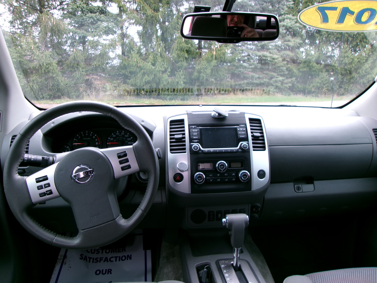 Nissan Frontier SV Crew Cab V6 2017