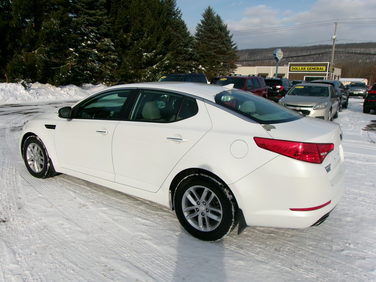 Kia Optima LX 4D Sedan 2013
