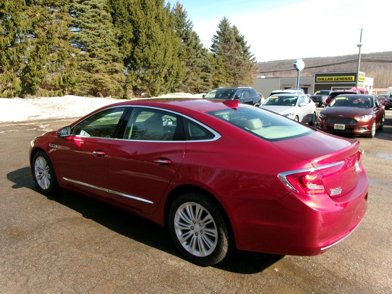 Buick LaCrosse Premium 4D Sedan FWD 2018
