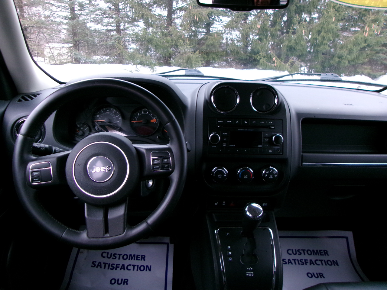 Jeep Patriot Latitude 4D SUV 4WD 2015