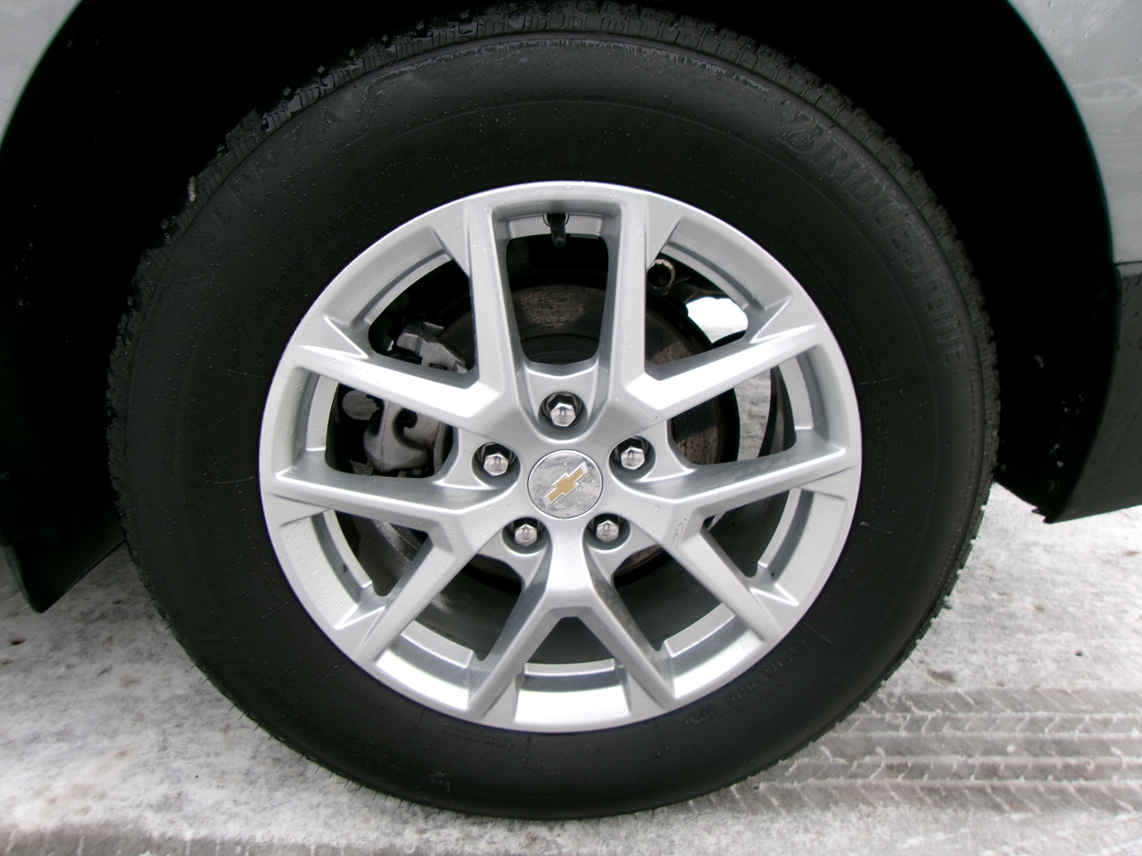 Chevrolet Equinox LS 4D SUV AWD 2024