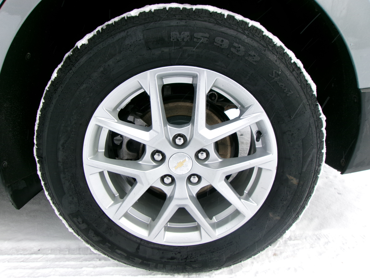 Chevrolet Equinox LS 4D SUV AWD 2023