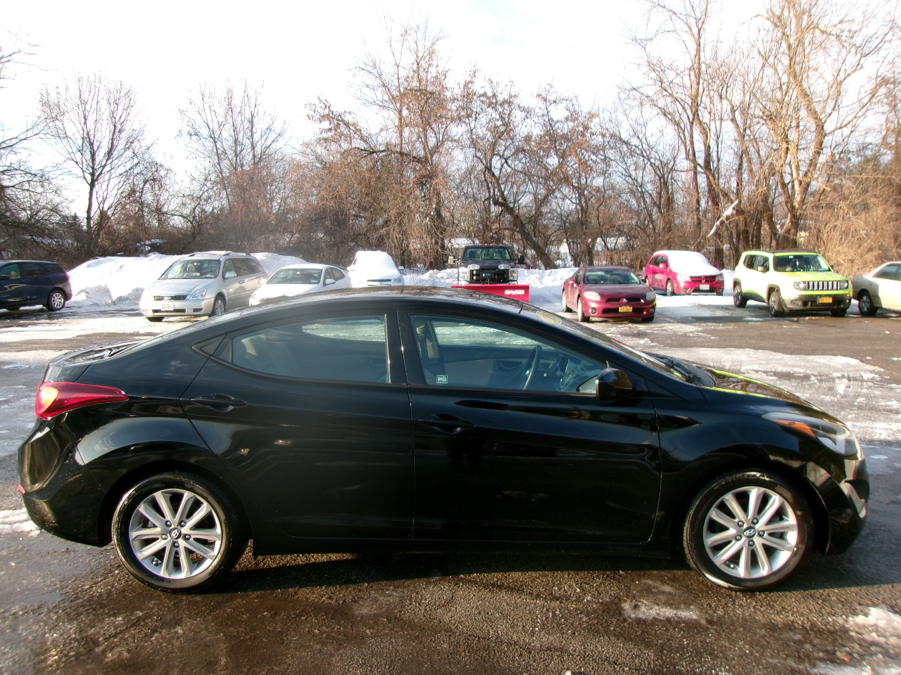 Hyundai Elantra SE 4D Sedan 2015