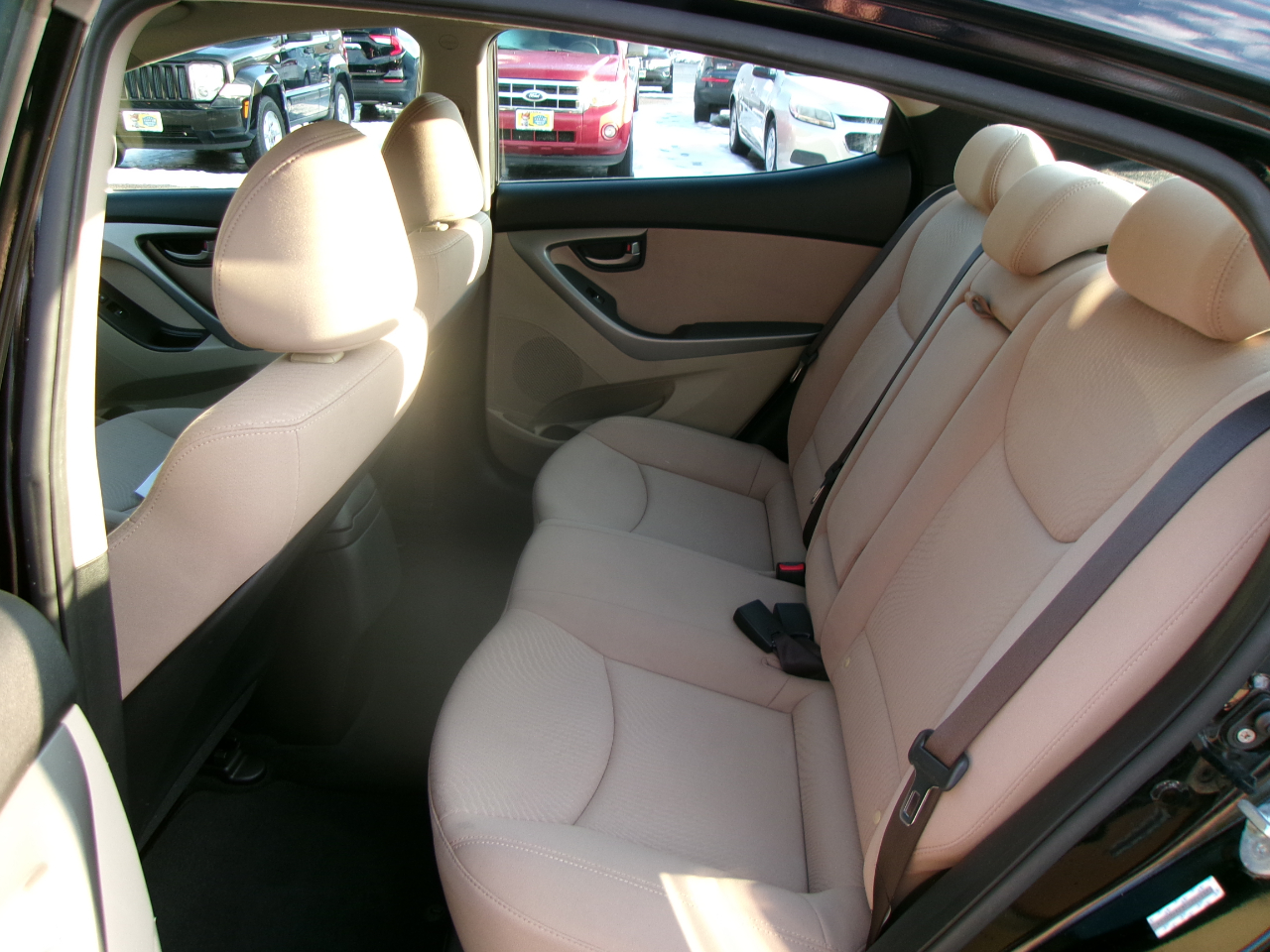 Hyundai Elantra SE 4D Sedan 2015