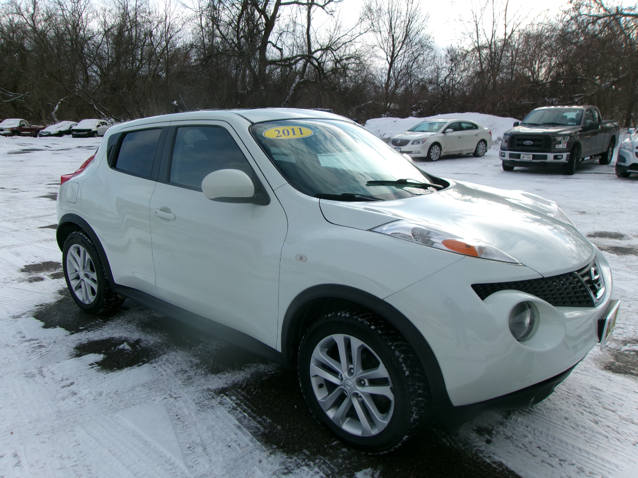 Nissan Juke SL 4D Hatchback AWD 2011