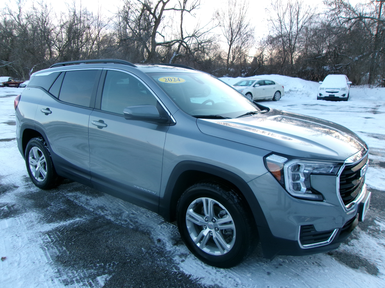 GMC Terrain SLE 4D SUV AWD 2024