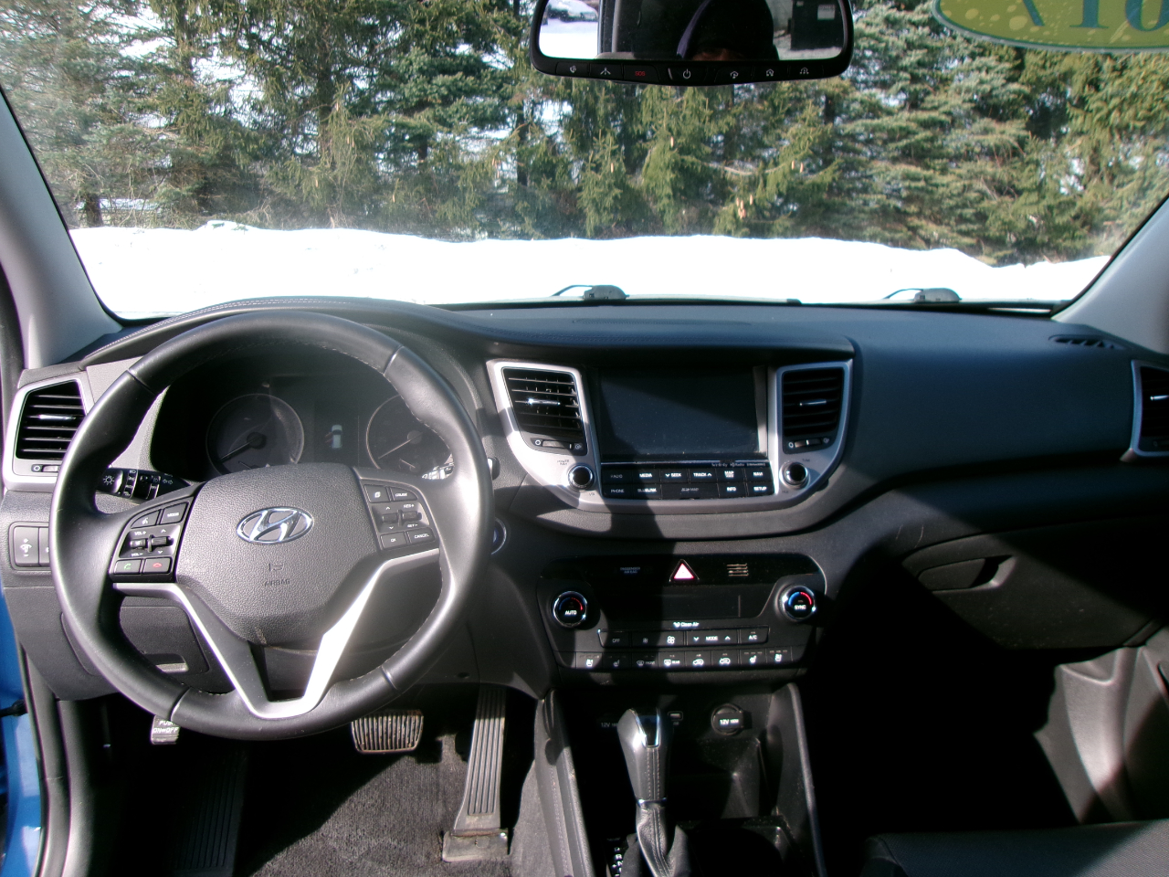 Hyundai Tucson Limited 4D SUV AWD 2017