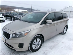 2016 Kia Sedona 