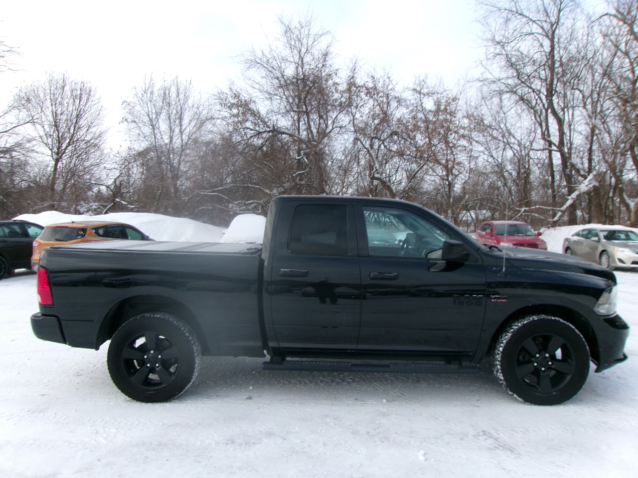 RAM 1500 Tradesman Quad Cab 4WD SWB 2018