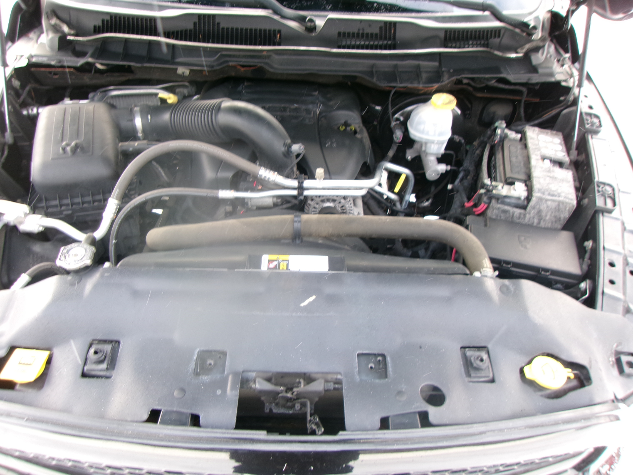 RAM 1500 Tradesman Quad Cab 4WD SWB 2018