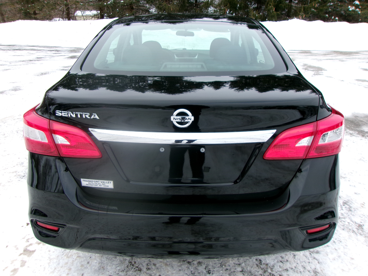 Nissan Sentra S 4D Sedan 2017