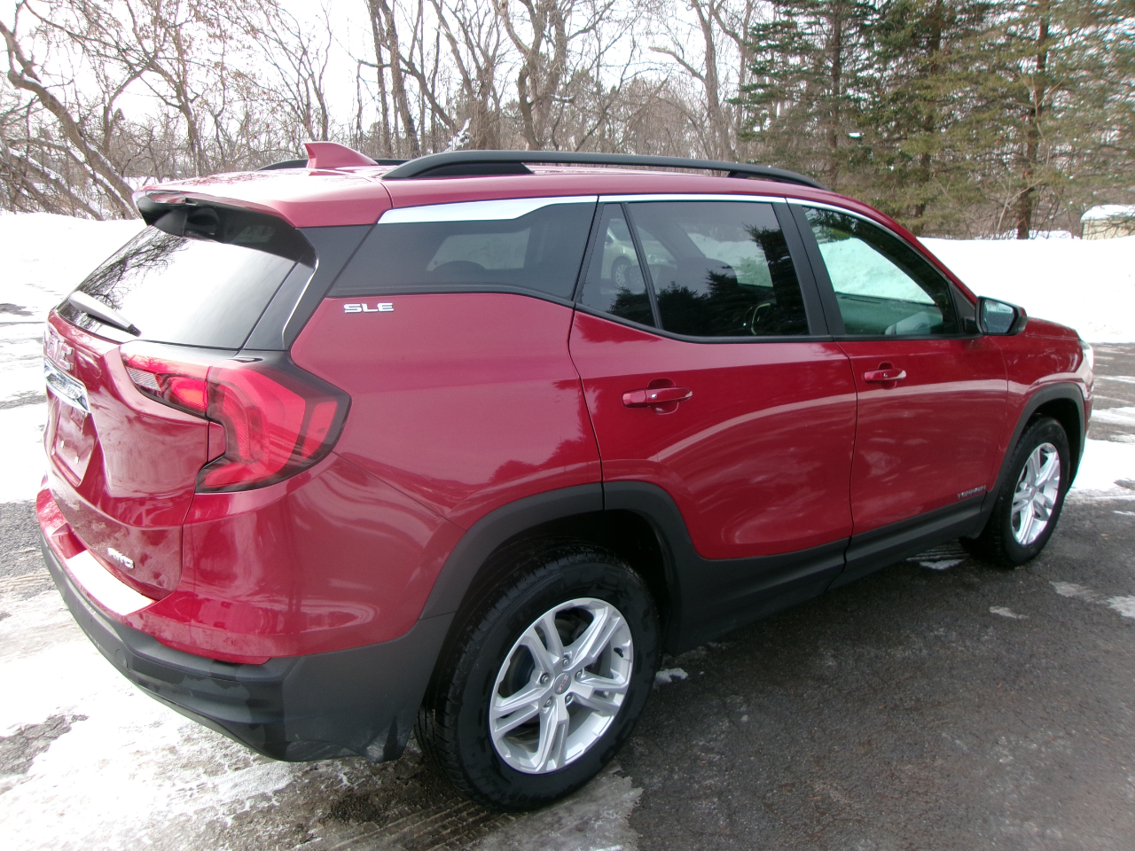 GMC Terrain SLE 4D SUV AWD 2021