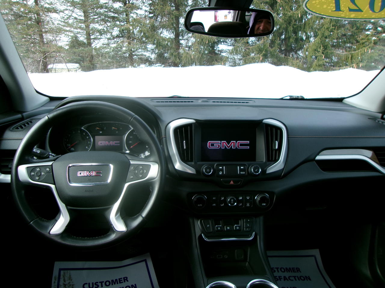 GMC Terrain SLE 4D SUV AWD 2021